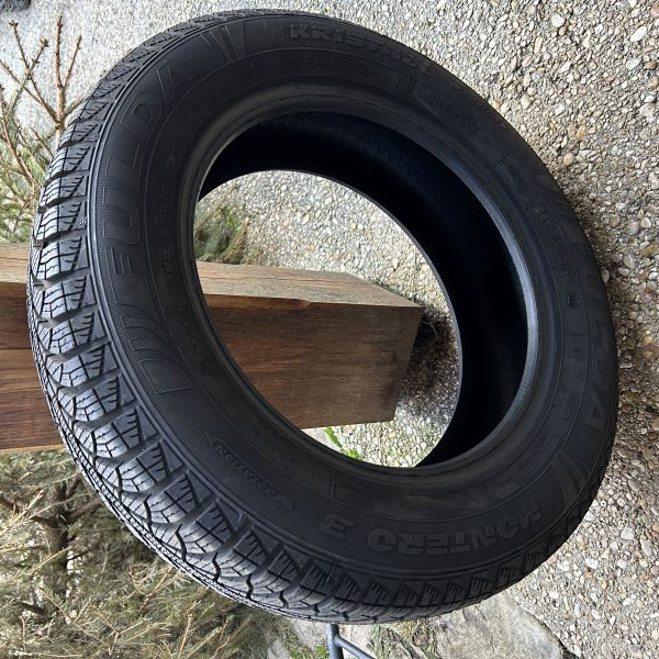 
            225/65R15 Fulda 
    

                        88
        
                    T
        
    
    Vehículo de pasajeros

