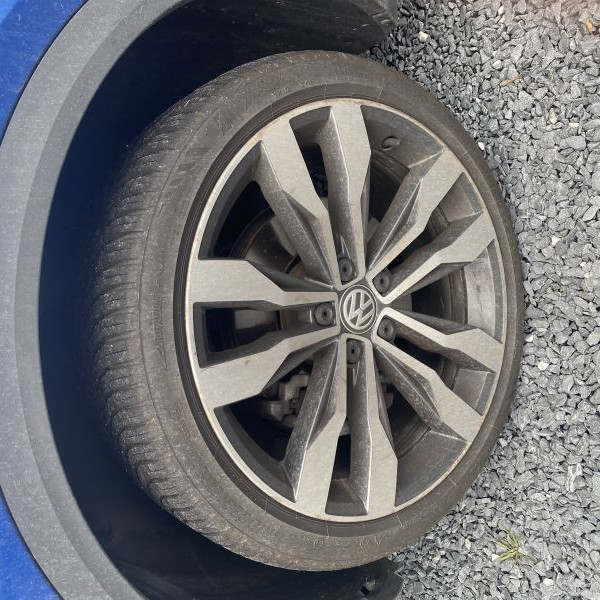 
            225/40R19 Bridgestone 
    

                        91
        
                    H
        
    
    Passenger car

