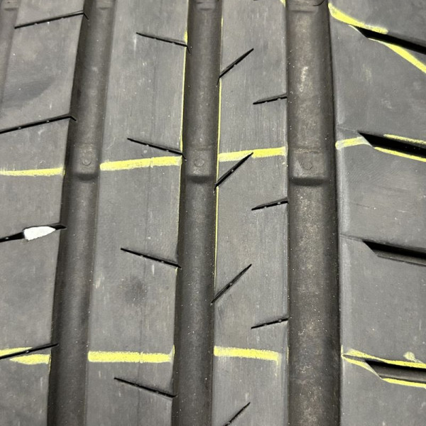 235/50R19 Michelin BRIDEGESTONE ETE
103
Y
Autovettura