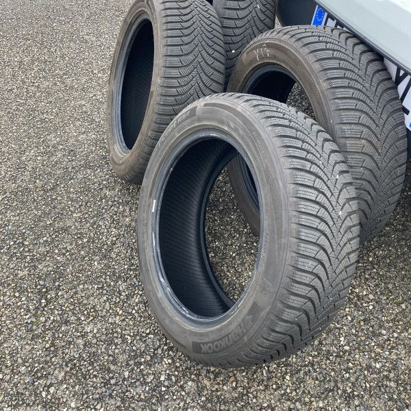 195/55R16 Hankook I*CEPT de la marque HANKOOK - I*CEPT RS2 W452
91
H
Autovettura