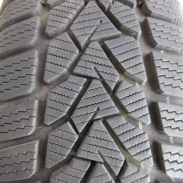 185/55R15 Uniroyal Bruno Laroux
89
H
Легковой автомобиль