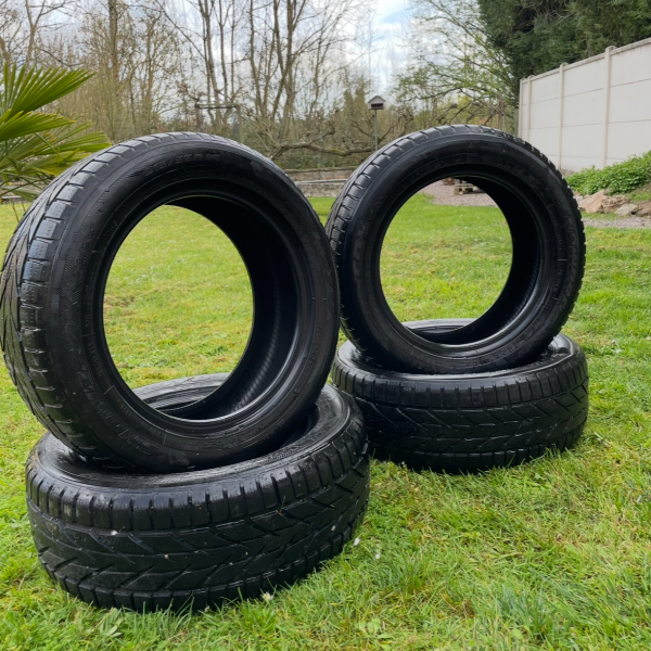 215/55R16 Toyo Toyo Snowpro
91
V
Voiture de tourisme