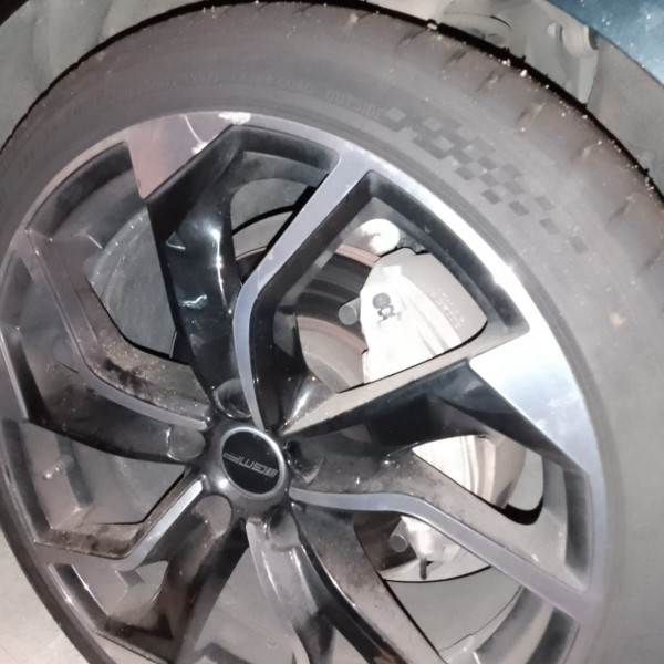 255/35R19 Michelin Pilot sport
96
Y
Car wheel