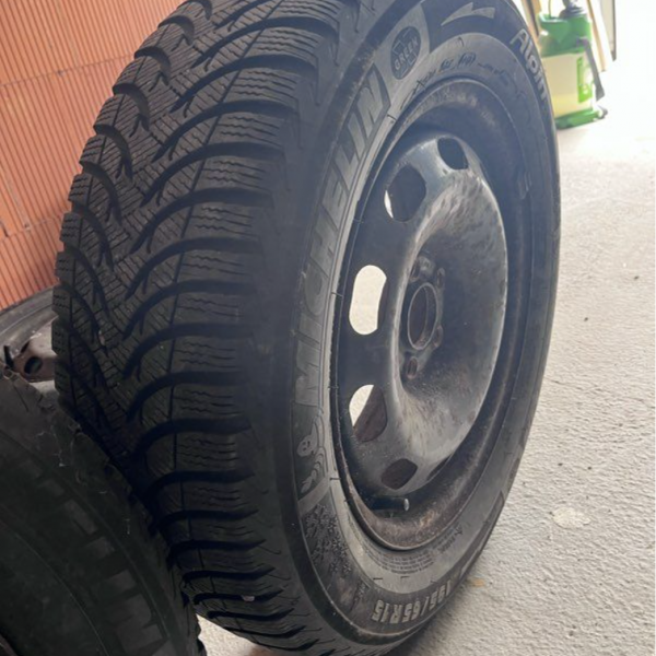 
            195/65R15 Michelin X green Alpin
    

                        91
        
                    T
        
    
    Passenger car

