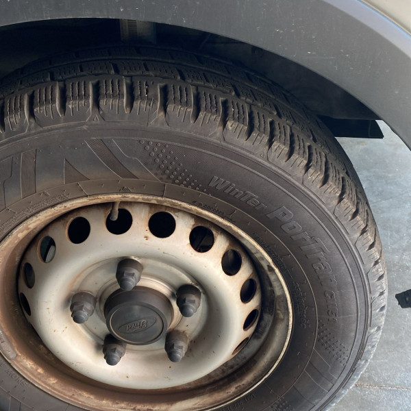 235/65R16 Kumho
115
R
4x4 SUV