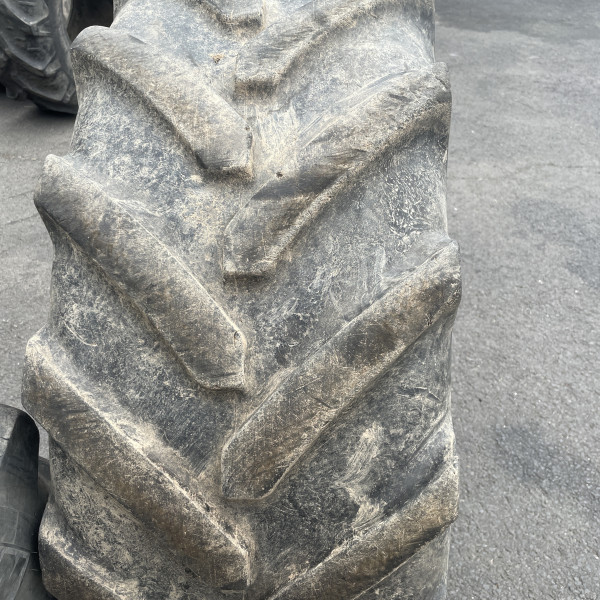 
            420/70R28 Michelin OMNIBIB OCC AR
    

            
        
    
    Koło napędowe

