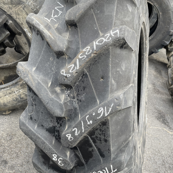420/85R28 Pirelli TM 600 OCC
Koło napędowe