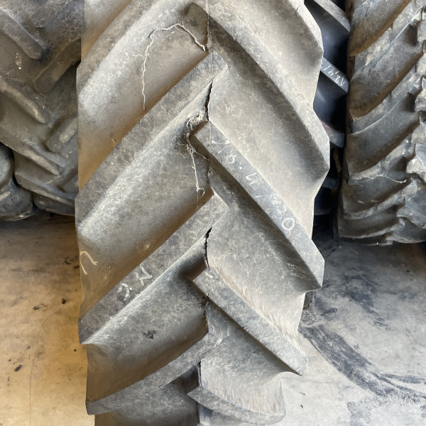 18.4-30 Goodyear TRACTION SURE GRIP OCC
10PR
Aandrijfwiel