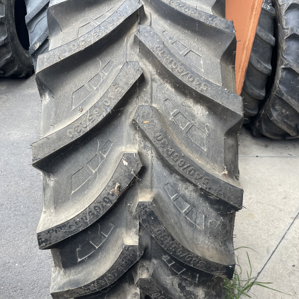
            540/65R30 Petlas TA 110 OCC
    

            
        
    
    Aandrijfwiel

