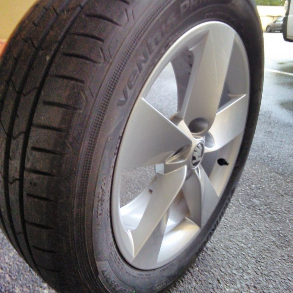 
            215/55R17 Hankook VENTUS PRIME 3
    

                        94
        
                    V
        
    
    Легковой автомобиль

