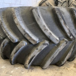 
            900/55R32 Goodyear Optitrac
    

            
        
    
    ड्राइविंग व्हील

