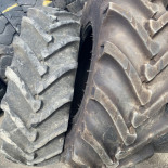 
            18.4R30 Voltyre Radial
    

            
        
    
    ड्राइविंग व्हील

