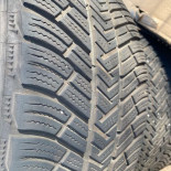 
            235/40R19 Michelin 
    

                        96
        
                    W
        
    
    Легковой автомобиль

