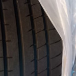 
            235/60R18 Goodyear 
    

                        107
        
                    V
        
    
    4x4 SUV

