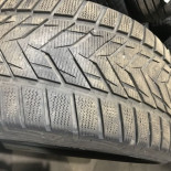 
            295/35R21 Vredestein 
    

                        91
        
                    H
        
    
    4x4 SUV

