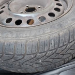 
            185/60R15 Divers 
    

                        88
        
                    H
        
    
    Personenauto

