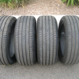 
            235/50R19 Michelin 
    

                        103
        
                    V
        
    
    यात्री कार

