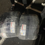 
            205/55R16 Divers 
    

                        91
        
                    V
        
    
    Personenkraftwagen

