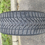 
            215/60R16 Kumho Wintercraft
    

                        99
        
                    H
        
    
    Voiture de tourisme

