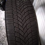 
            225/65R17 Bridgestone DELPHINE DELAAT
    

                        106
        
                    V
        
    
    Passenger car

