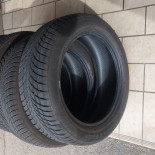 
            205/55R17 Nokian wr snowpower p
    

                        95
        
                    V
        
    
    यात्री कार

