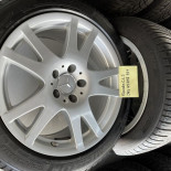 
            245/45R17 Michelin 
    

                        99
        
                    Y
        
    
    Autorad

