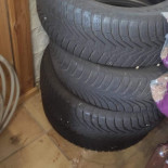 
            185/60R14 Vredestein Snowtrack
    

                        82
        
                    T
        
    
    Vehículo de pasajeros

