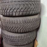 
            215/65R16 Divers Delinte winter
    

                        98
        
                    H
        
    
    Personenauto

