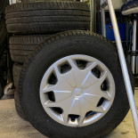
            235/65R16 Michelin Agilis 3
    

                        115
        
                    R
        
    
    Car wheel

