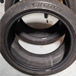 
            225/40R18 Michelin 
    

                        92
        
                    Y
        
    
    यात्री कार

