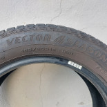 
            185/60R15 Goodyear Vector
    

                        88
        
                    H
        
    
    यात्री कार

