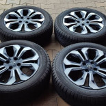 
            185/60R16 Yokohama 
    

                        86
        
                    H
        
    
    Ruota di automobile

