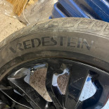 275/45R21 Vredestein Quatrac 110Y
91
H
Voiture de tourisme