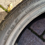 275/40R22 Michelin Cross Contact Winter 275/40 R22
91
H
Voiture de tourisme