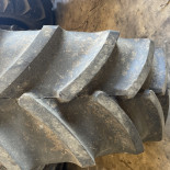 480/70R28 Continental TRACTOR70 OCC AR
143
A8
Koło napędowe