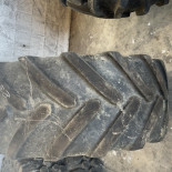 480/70R28 Michelin OMNIBIB OCC AR
140
D
Koło napędowe