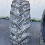 
            540/65R38 Mitas AC65 OCC AR
    

                        147
        
                    D
        
    
    Roda motriz

