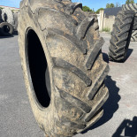 
            520/85R42 Kleber TRAKER
    

                        157
        
                    A8
        
    
    Roda motriz

